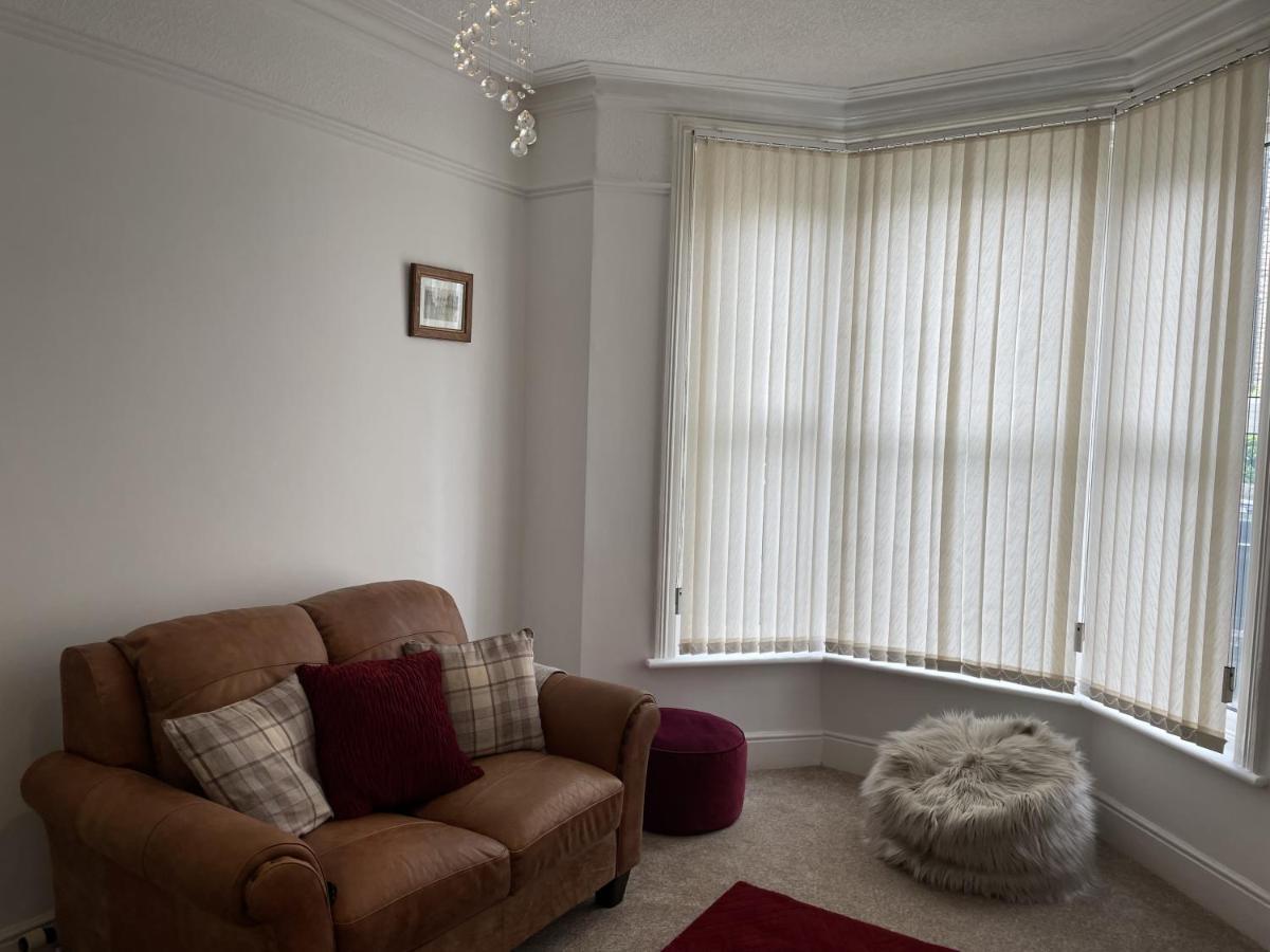 4 Bedroom House In Harrogate Town Centre Εξωτερικό φωτογραφία