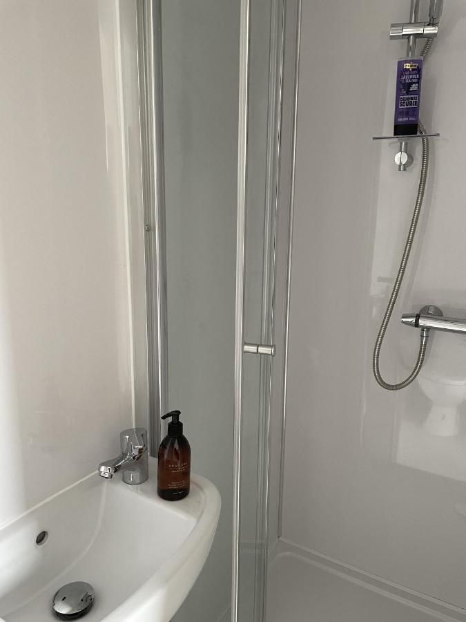 4 Bedroom House In Harrogate Town Centre Εξωτερικό φωτογραφία