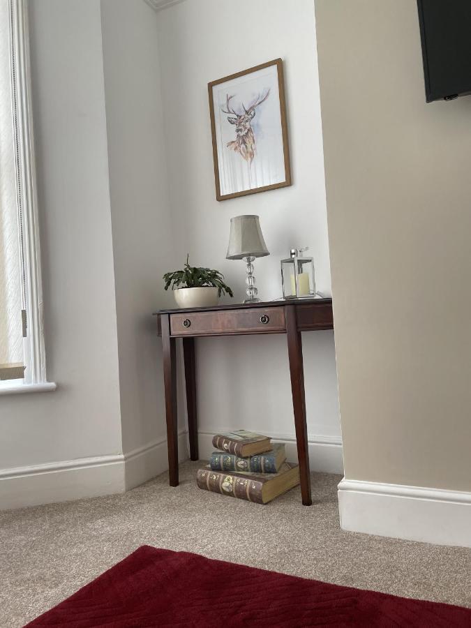 4 Bedroom House In Harrogate Town Centre Εξωτερικό φωτογραφία
