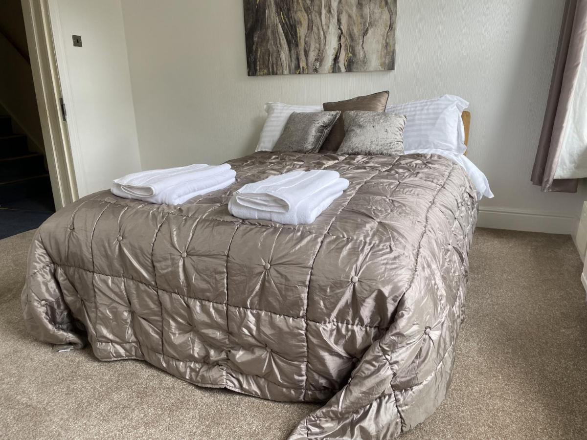 4 Bedroom House In Harrogate Town Centre Εξωτερικό φωτογραφία